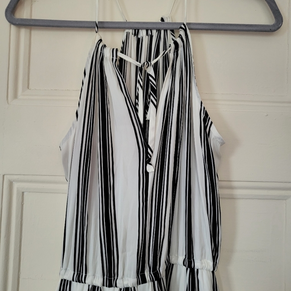 Loft Dress - Picture 3 of 3